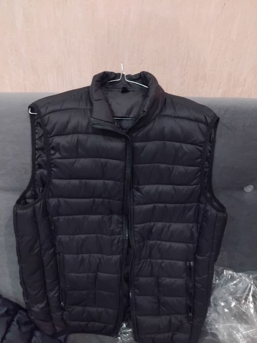 Жилет стильний чорний M