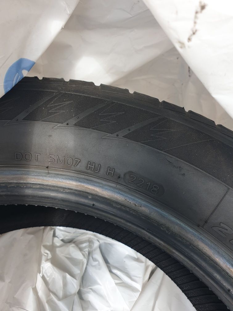 Шины Hankook 215/60 R17