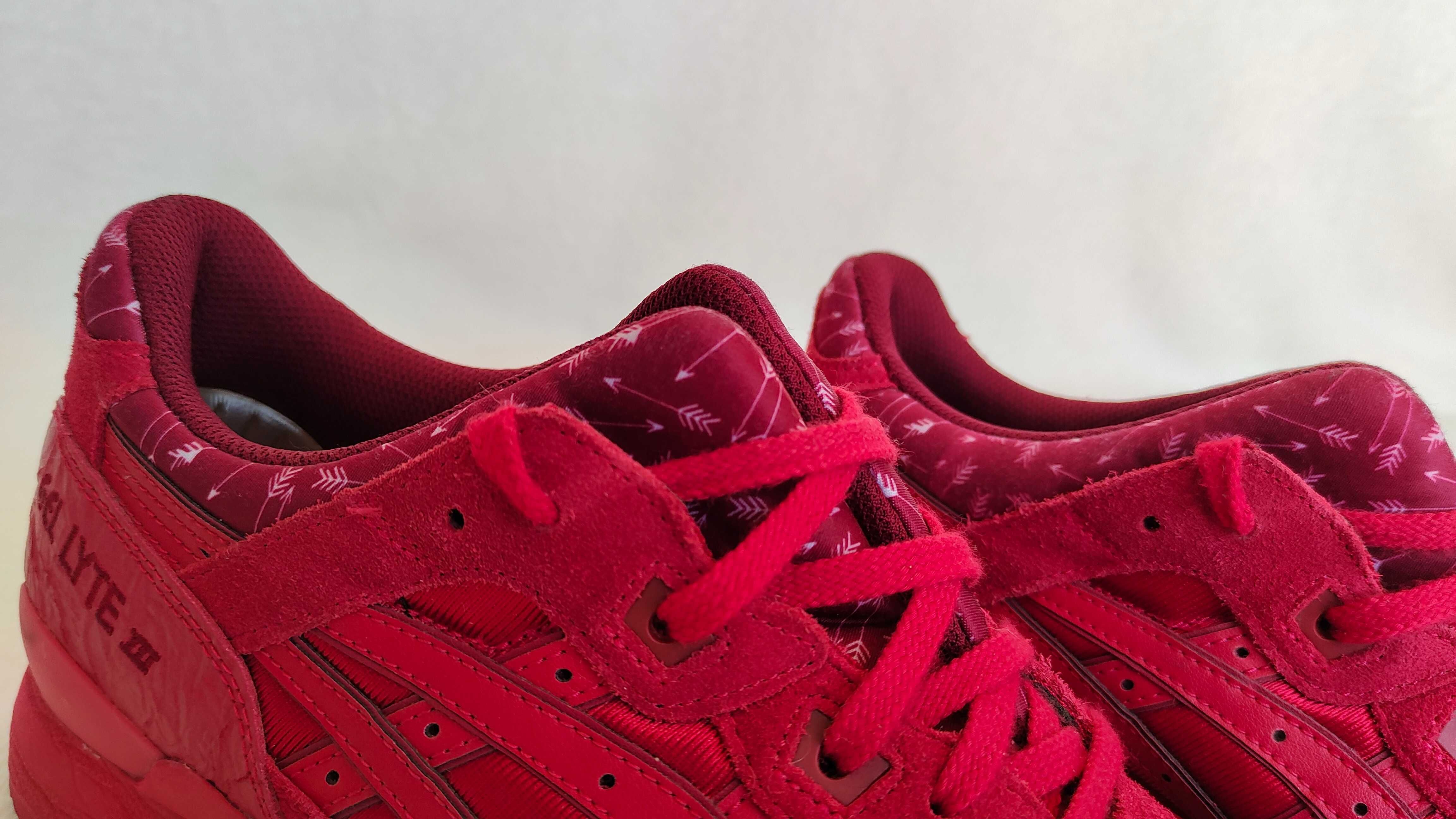 Asics Gel Lyte III Valentine's Day Pack
