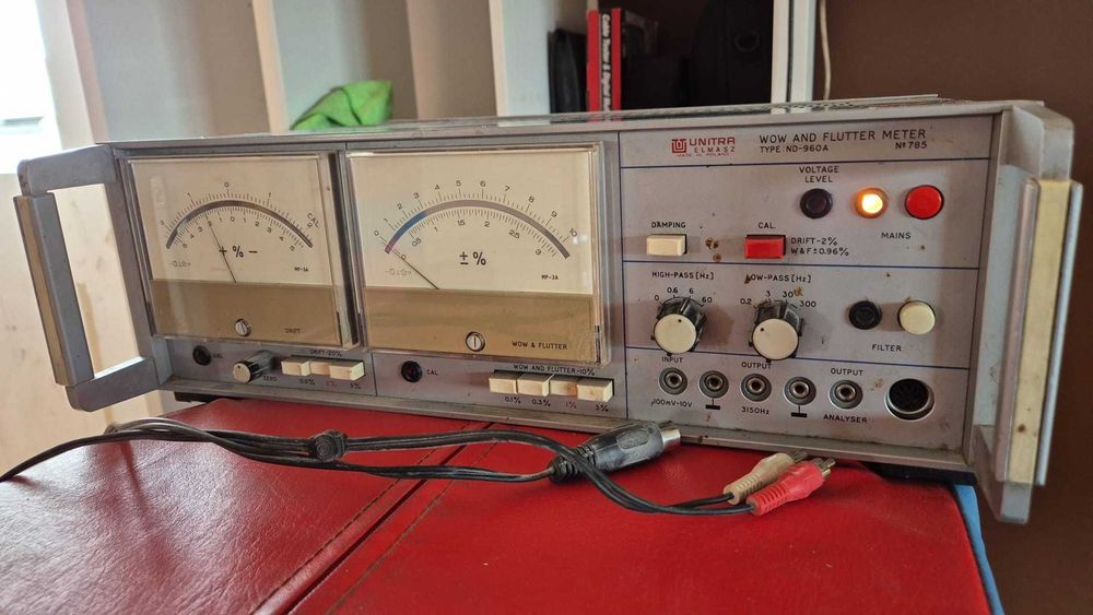 Unitra ND-960A Wow & Flutter Meter – miernik serwisowy PRL