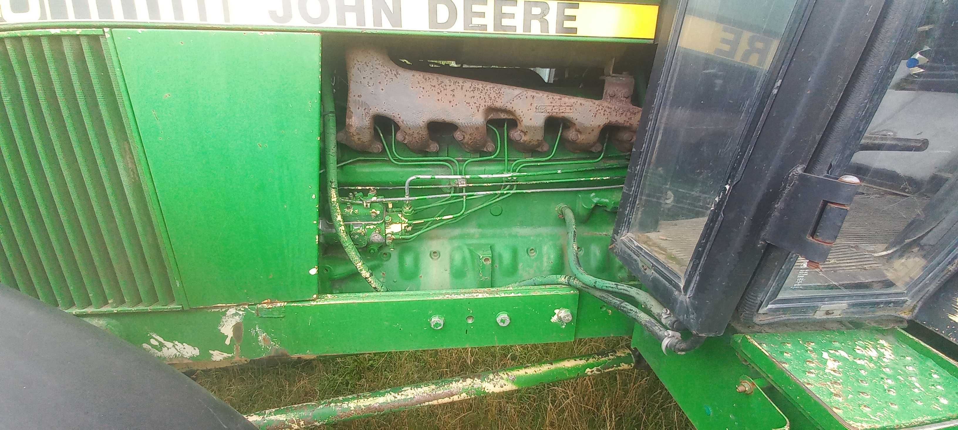 Трактор John Deere 3040 1987