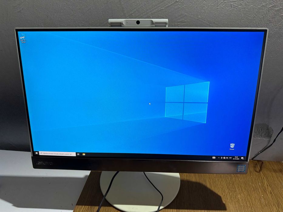 Моноблок Lenovo AIO V410z 22" 1920x1080 i3-7100 RAM 8GB SSD 250GB