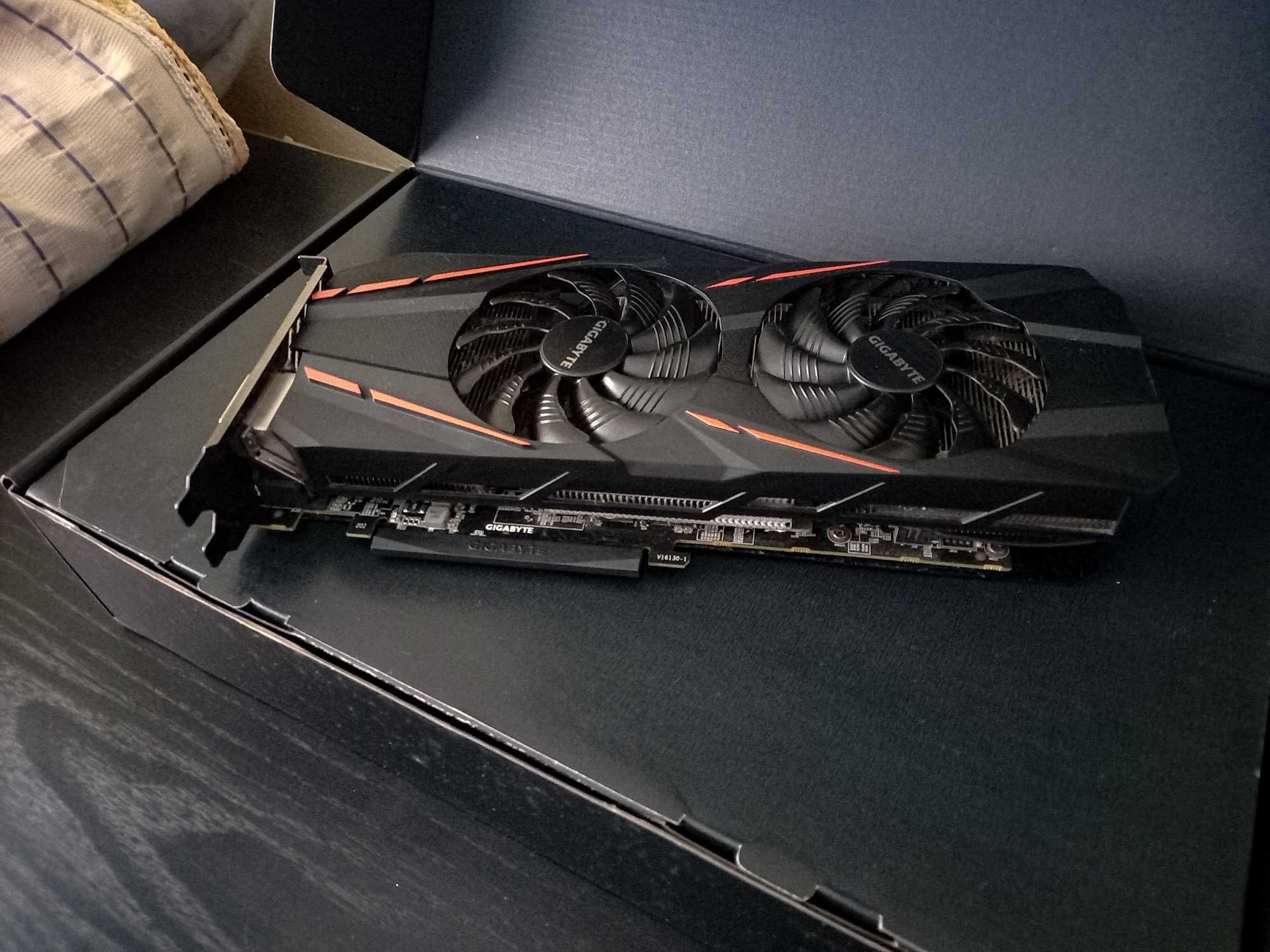 ROG STRIX B360-H GAMING + I5 9400 + 16GB DDR4 + GTX1060 6GB