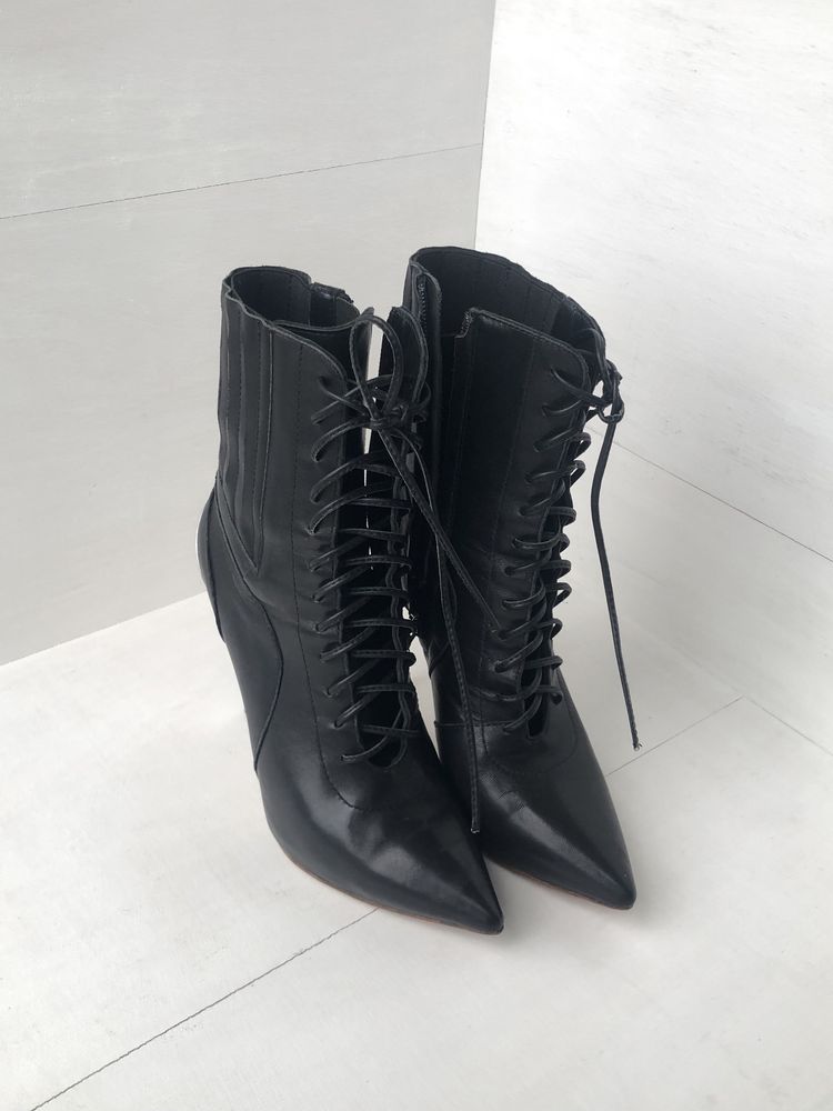 Туфлі Casadei