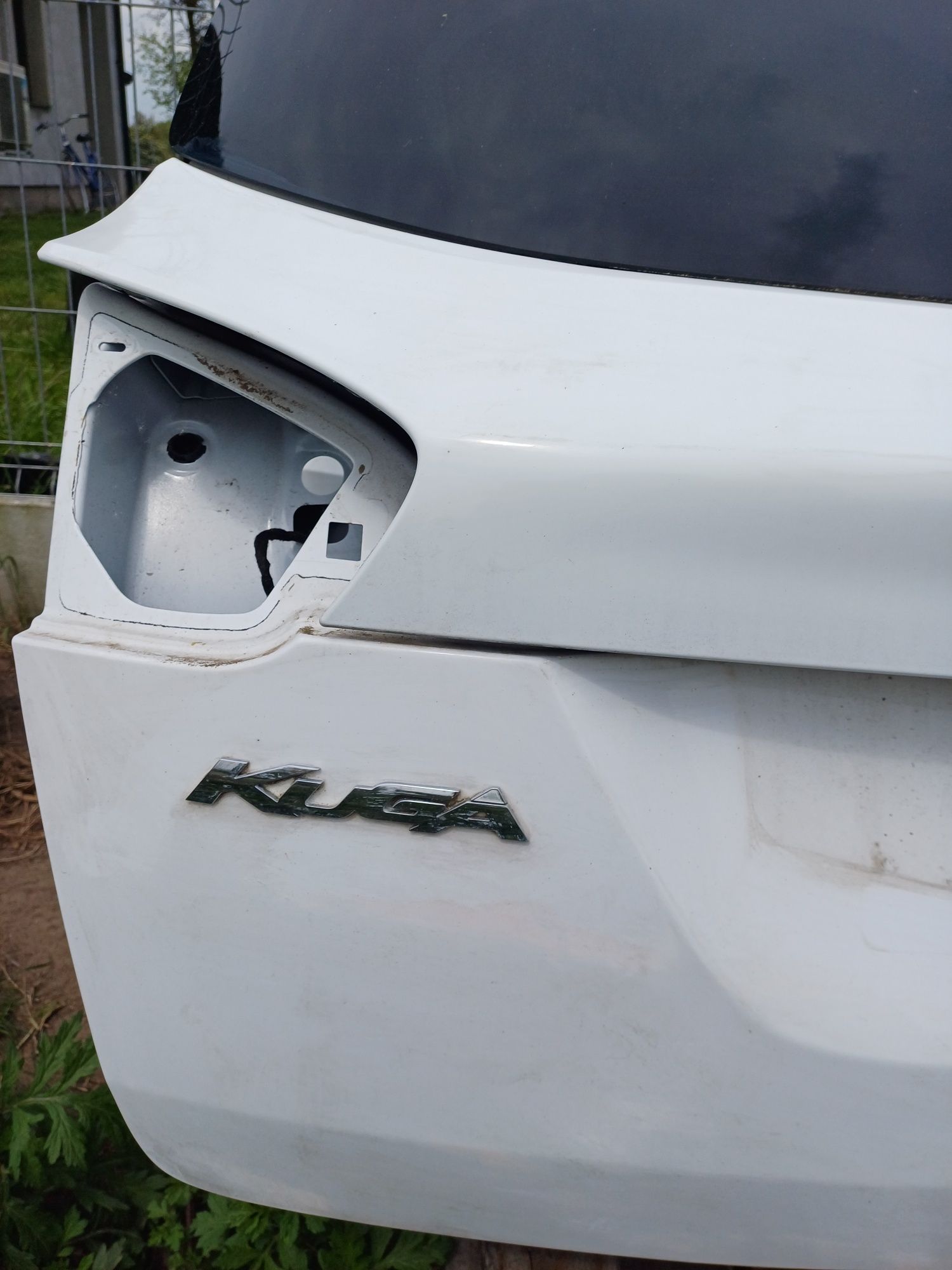 Klapa bagażnika Ford Kuga Mk 1 kolor 58 polift