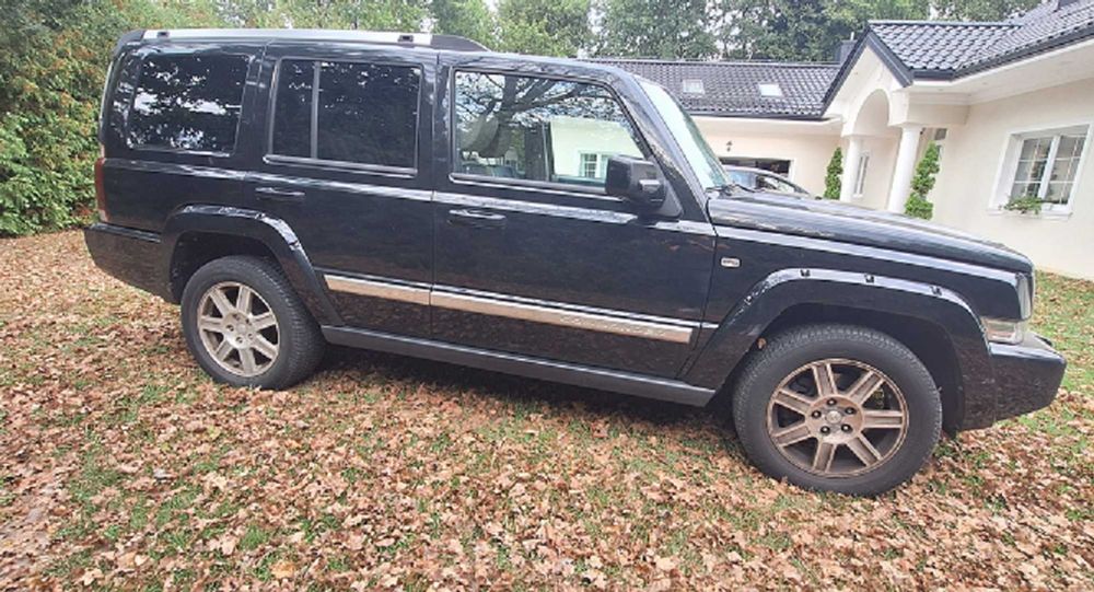 Jeep Commander OVERLAND 3.0CRD 218KM.