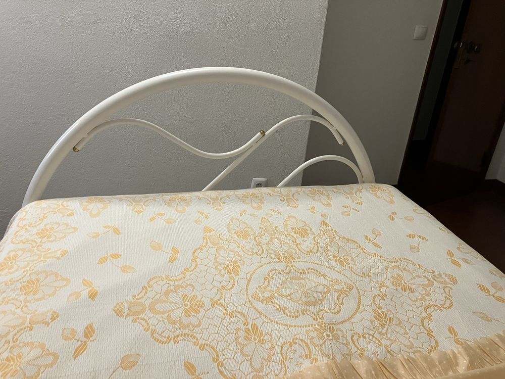 Mobília quarto casal completo, cama em metal, oferta de colchão