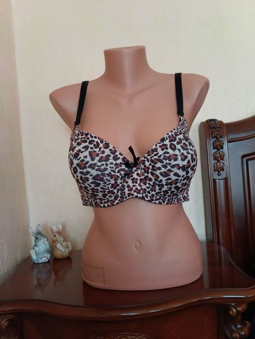Бюстгальтер  новий леопардовий  принт з Німеччини