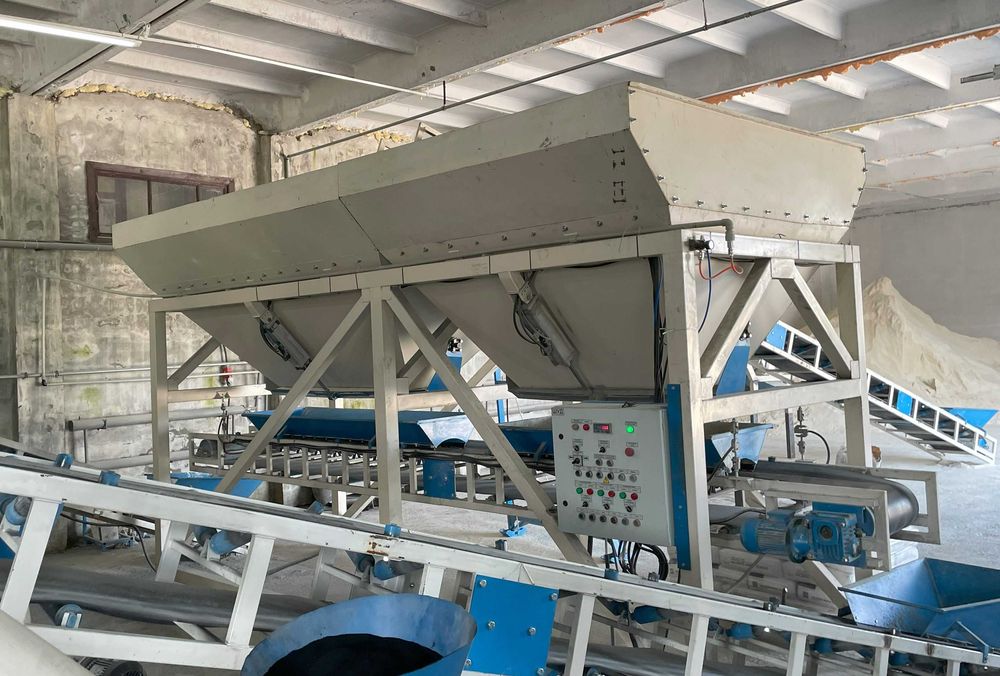 kosz zasypowy dozujący kruszywo ADM-1000  , Zespół ważąco dozujący