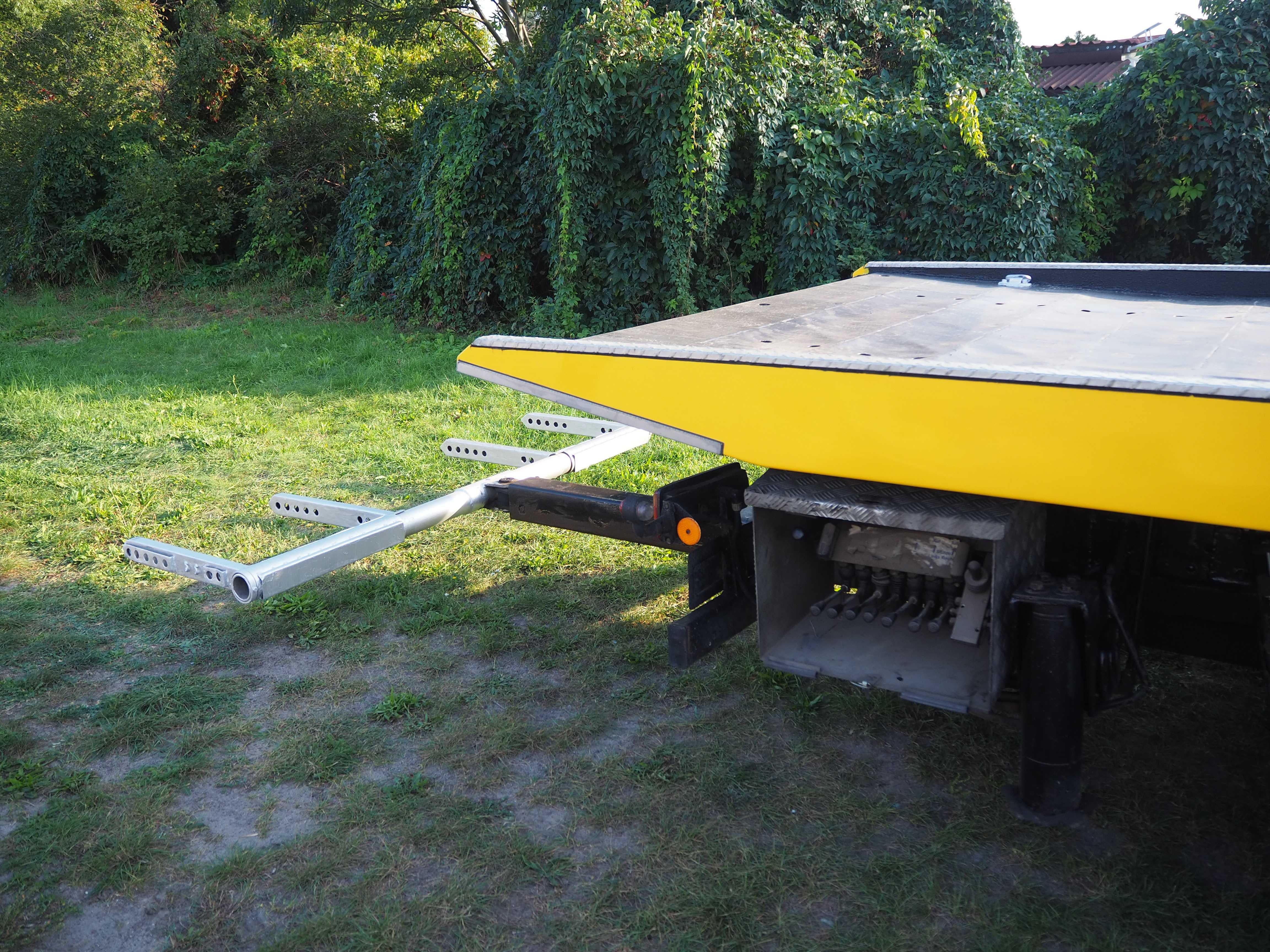 MAN 8150 pojazd specjalny autolaweta pomoc drogowa