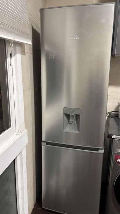 Sofa eletrico 3 lugares