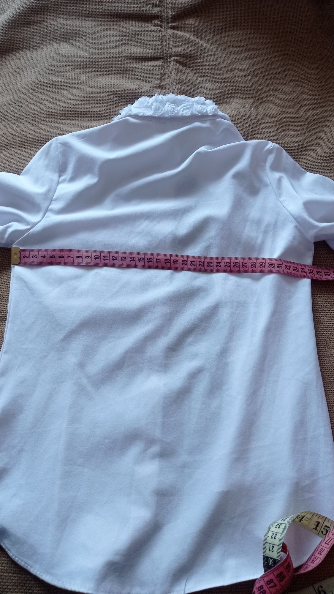 Нарядна біла блузка і біла сорочка дівчинці р.134