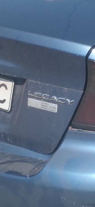 Продам Субаро як є