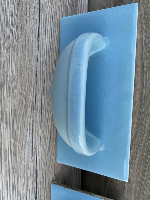 Plytki ceramiczne Pojemnik na mydlo Mydelniczka