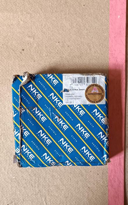 Чотириточковий підшипник QJ310 MPA 27 мм AD 110 мм ID 50 мм NKE