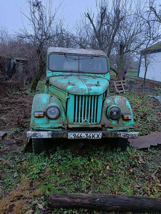 Газ 69 із запчастинами