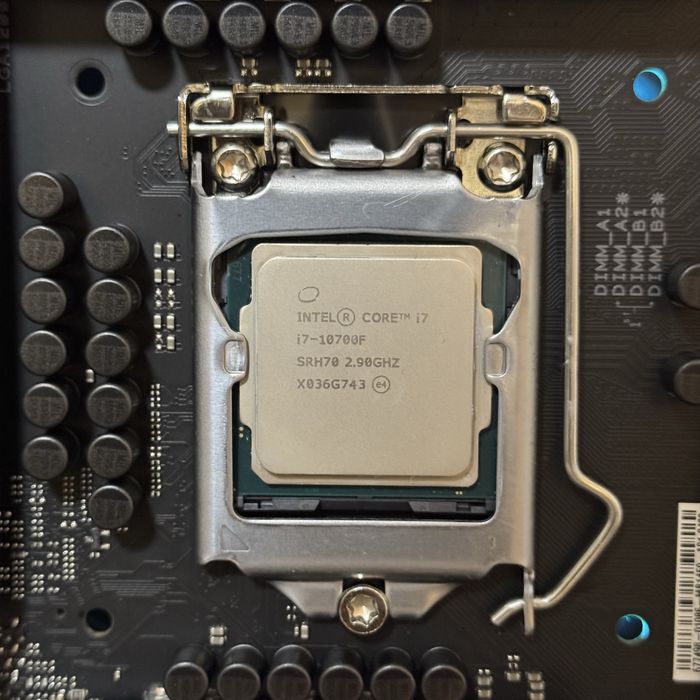 Топ комплект i7 10700F, Z490 Asus Pro Art Creator материнська плата
