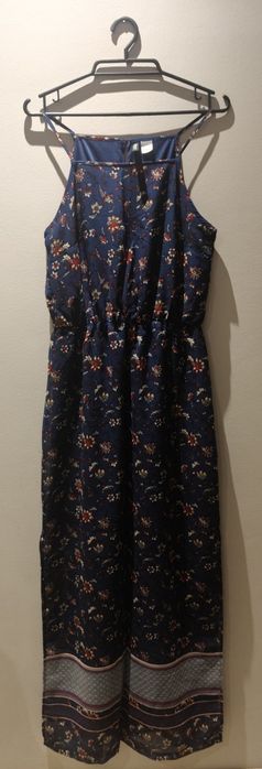 Sukienka na ramiączkach