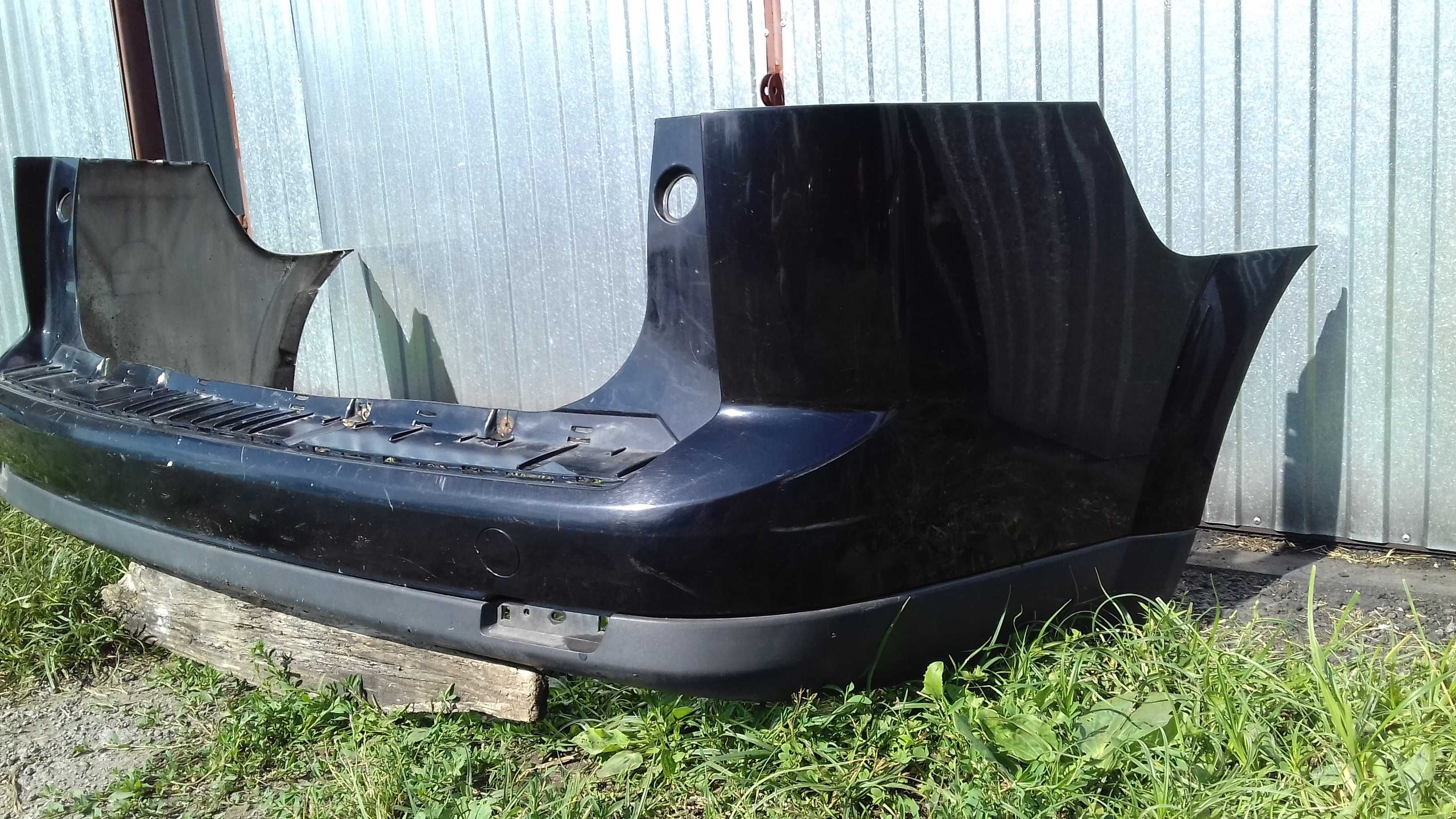 Opel Vectra C KOMBI zderzak TYŁ czarny Z20R