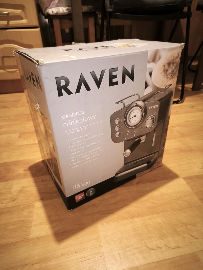Kolbowy ekspres ciśnieniowy Raven