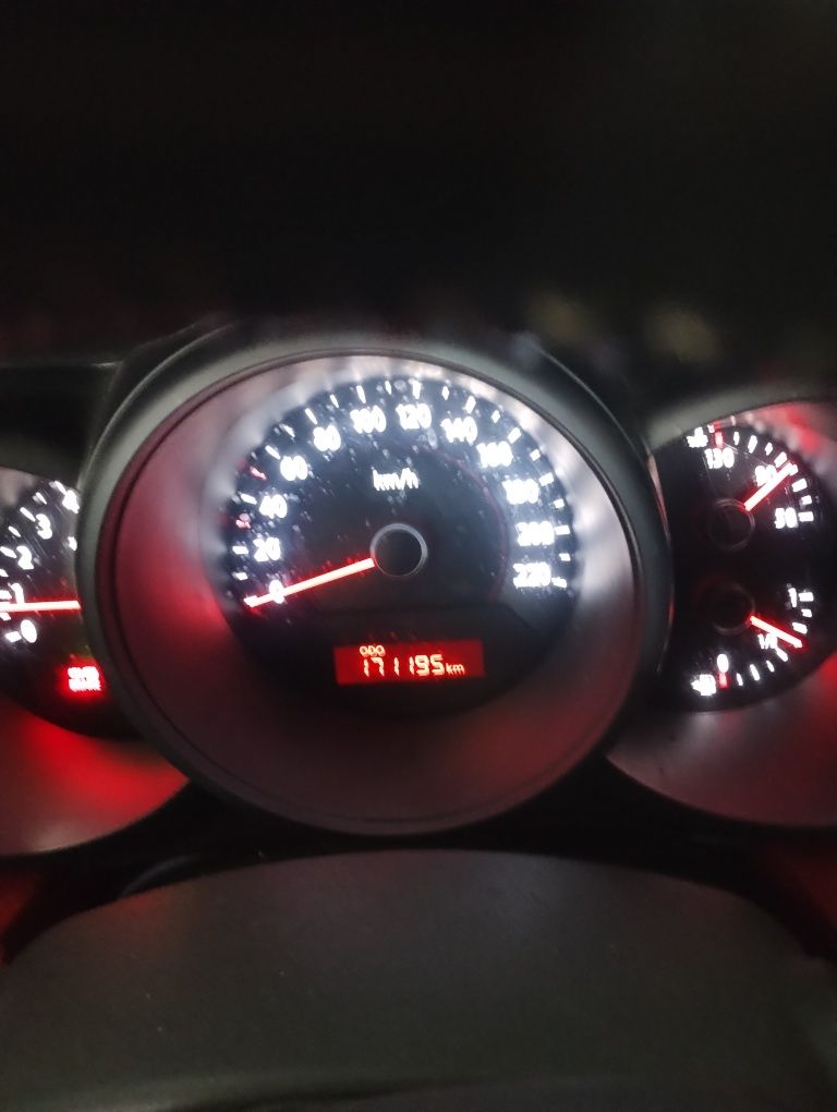 Sprzedam kia soul 1.6 crdi