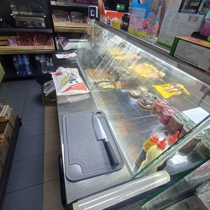 Холодильна вітрина 1.5м/2.4м