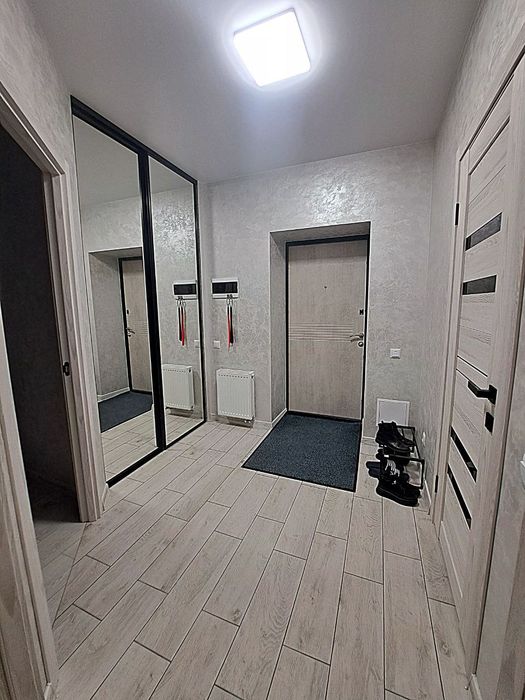 Оренда 1к Озерна Перша Здача Агора