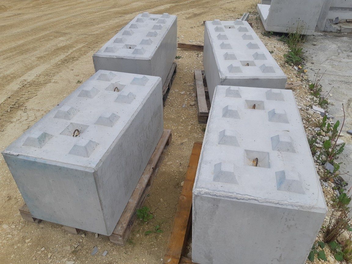 Bloki betonowe Lego 180/60/60 - 280 zł