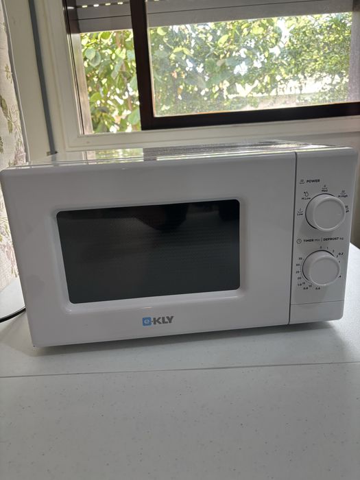 Vendo microondas novo nunca usado. Com nota fiscal