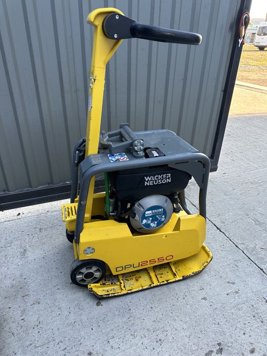 Віброплита дизельна Wacker Neuson DPU 2540 H реверсивна трамбовка