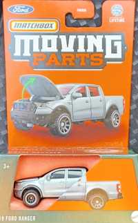 Matchbox MovingParts Ford Ranger srebrny