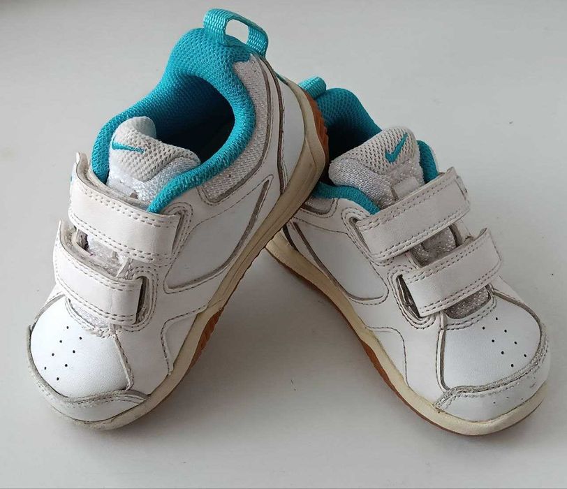 Дитячі original кросівки, кеди, мокасини бренду Nike Lykin 11 (США)22р