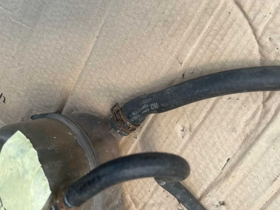Zbiornik płynu chłodniczego Opel Corsa D 1.3 cdti