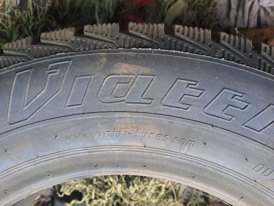 195/65/15 зимняя пара шин