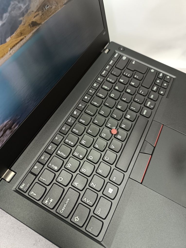 ОПТ/РОЗДРІБ Ноутбук Lenovo ThinkPad T480/i5-7200/16/256/14"Full HD IPS