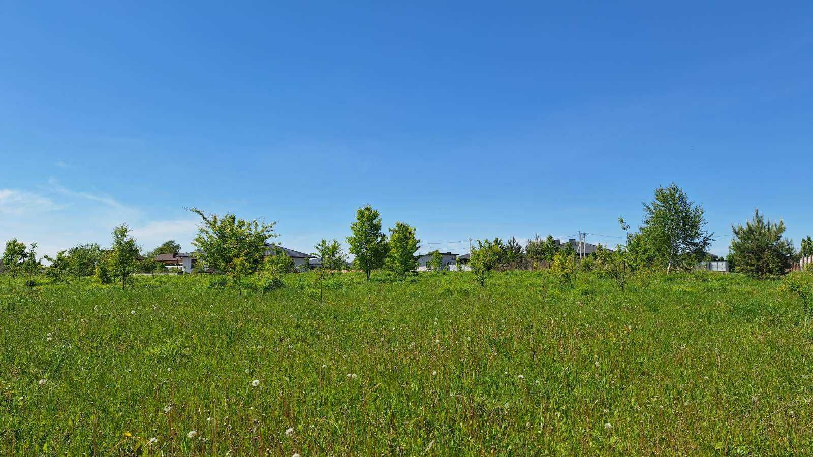 Продам земельну ділянку 0,402 га в селі Боратин.