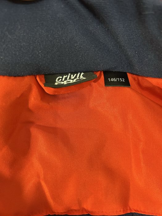 Продам куртку на хлопчика 146-152 розмір