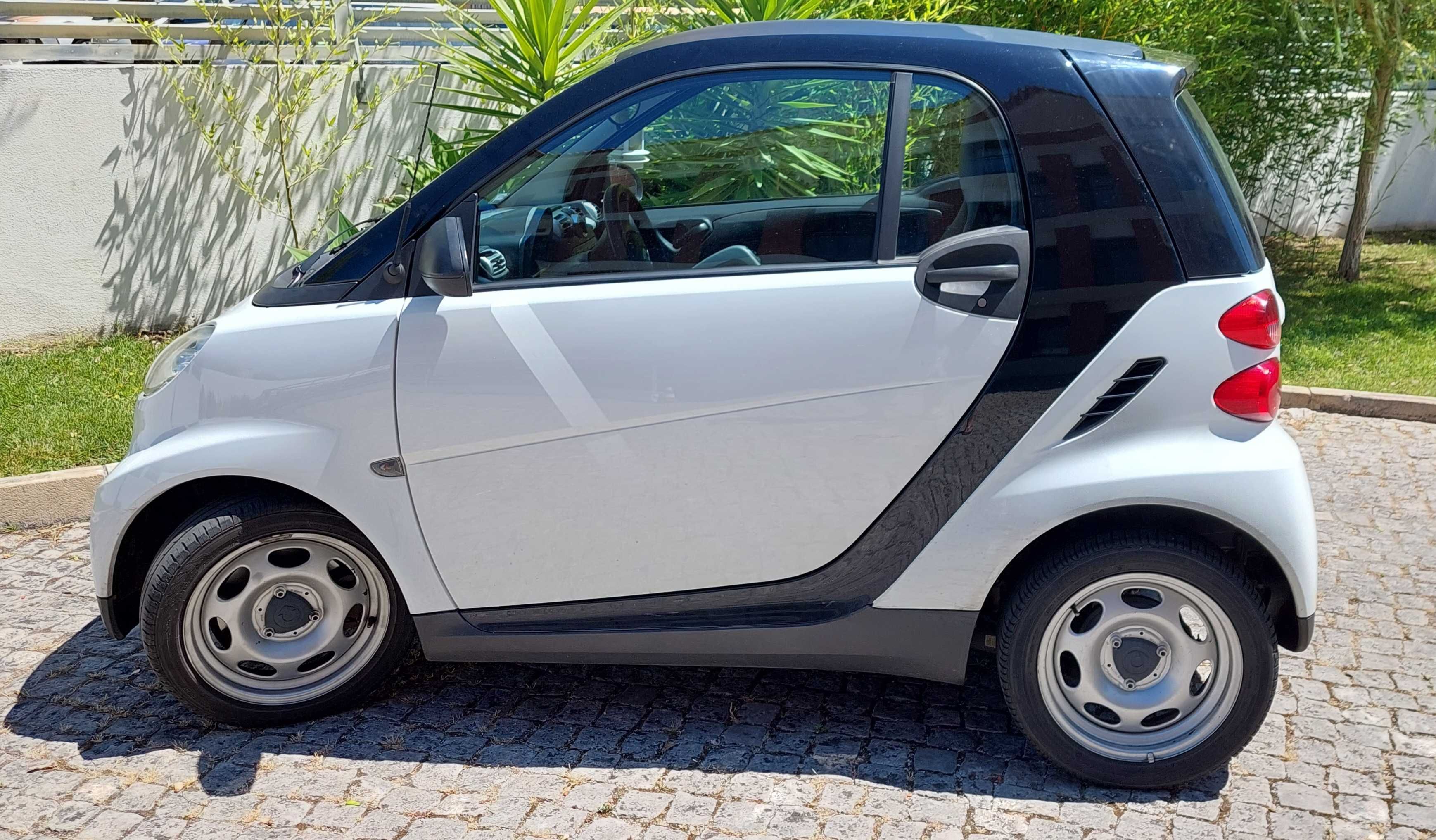 Smart fortwo pure