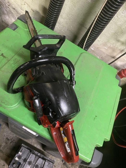 Piła motorowa jonsered nie huaqvarna