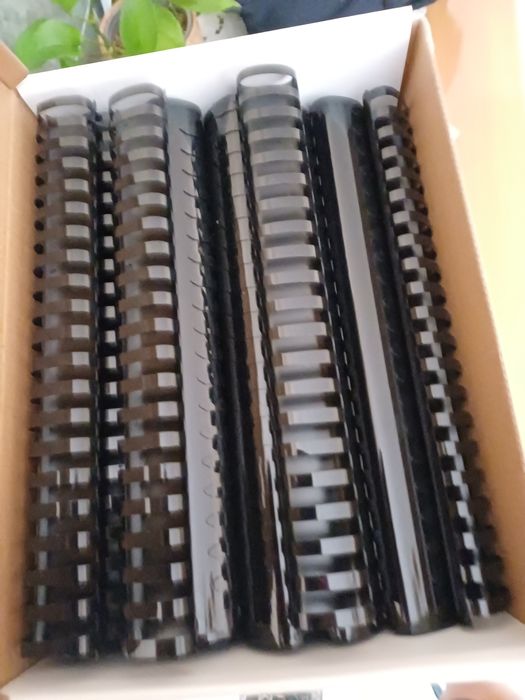 Canudos de plástico para encadernar (21argolas)