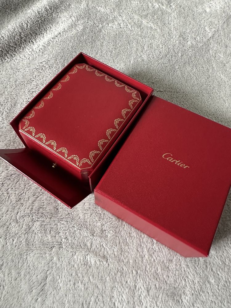 Коробочка Cartier оригінал