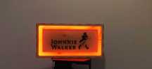 Skrzynka Johnnie Walker, sklejka, grawerowanie