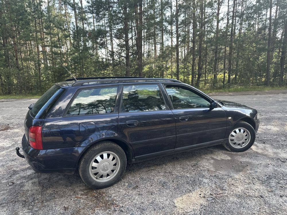 Audi a4 1.9 TDI Рестайл