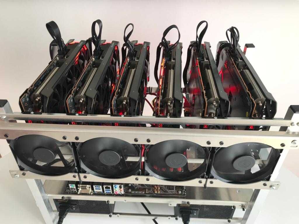 Koparka Kryptowalut 6x RADEON RX6700XT -RED DEVIL-