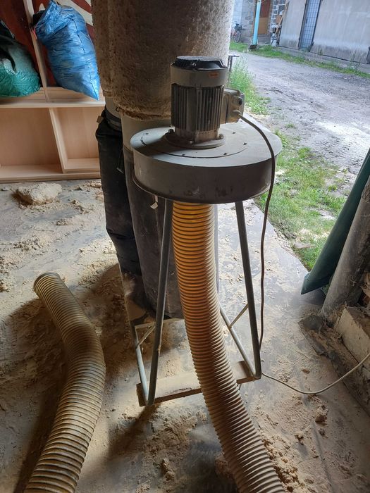 odciąg wyciąg wentylator trocin powietrza