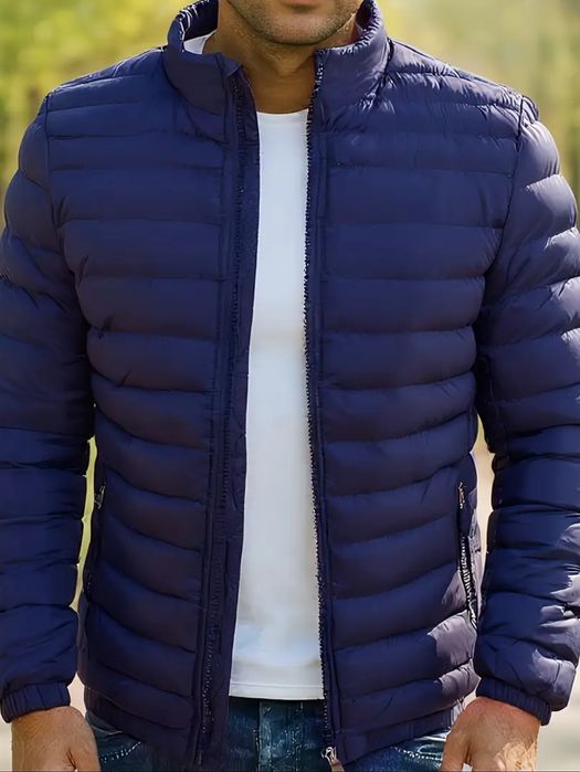 Чоловіча зимова куртка зі стійкою та повною блискавкою