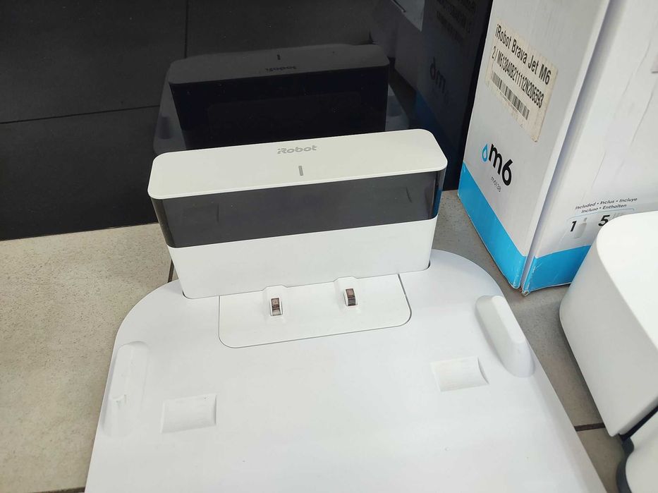 Robot Sprzątający Mopujący iRobot Braava Jet M6