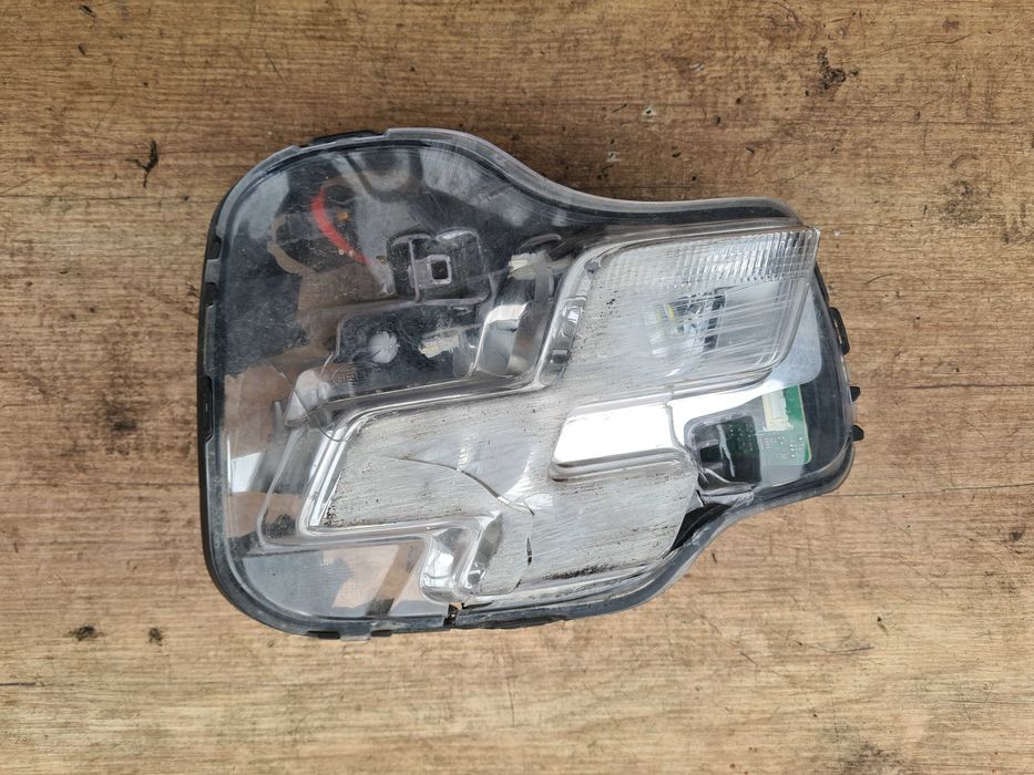 Renault Clio 4 IV RS Halogen prawy LED DRL Megane RS