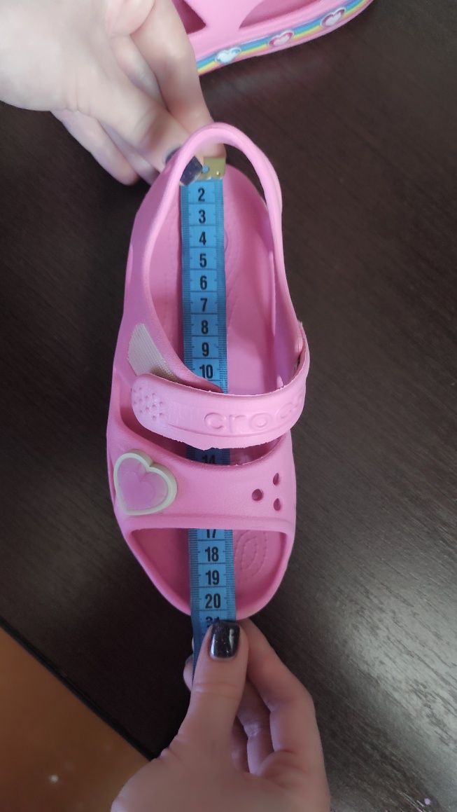 Продам Crocs в хорошем состоянии.