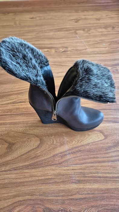 Kozaki skórzane na koturnie